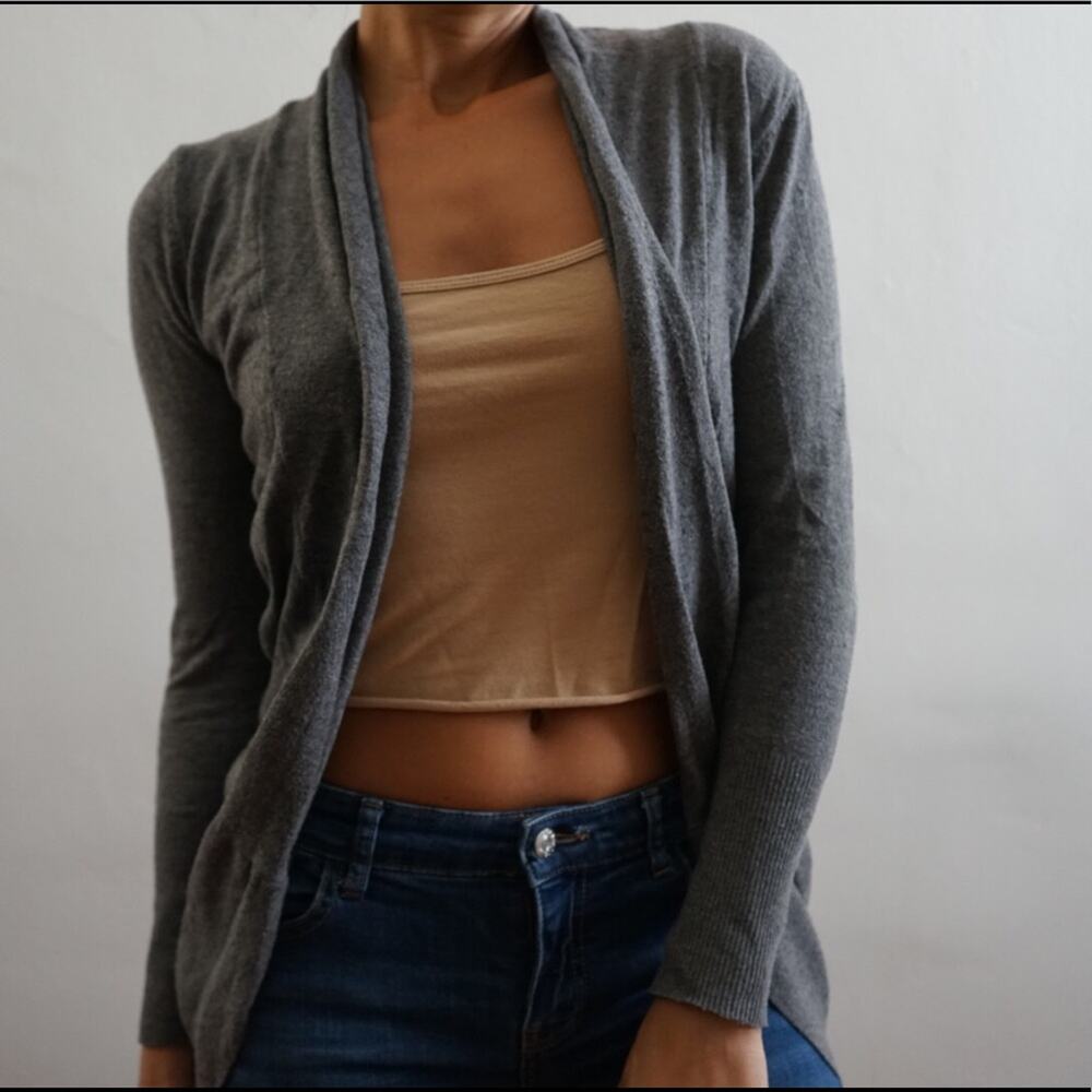 GREY SWEATER | SMALL